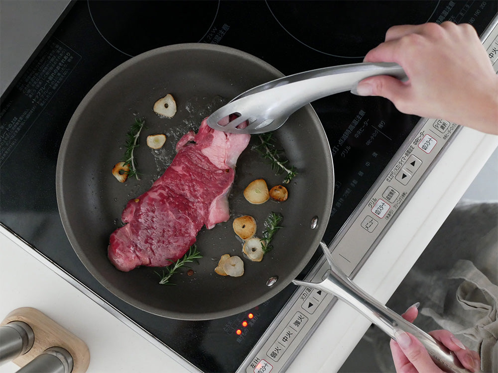 《絶妙トングセット》【CORELLE/コレール】こびりつきにくい次世代フライパン