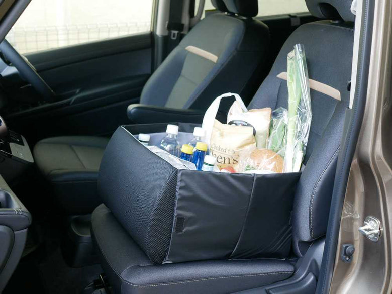 荷物の転落防止!シートボックス腰クッション