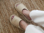 ささ和紙100%使用のSASAWASHIスリッパの写真