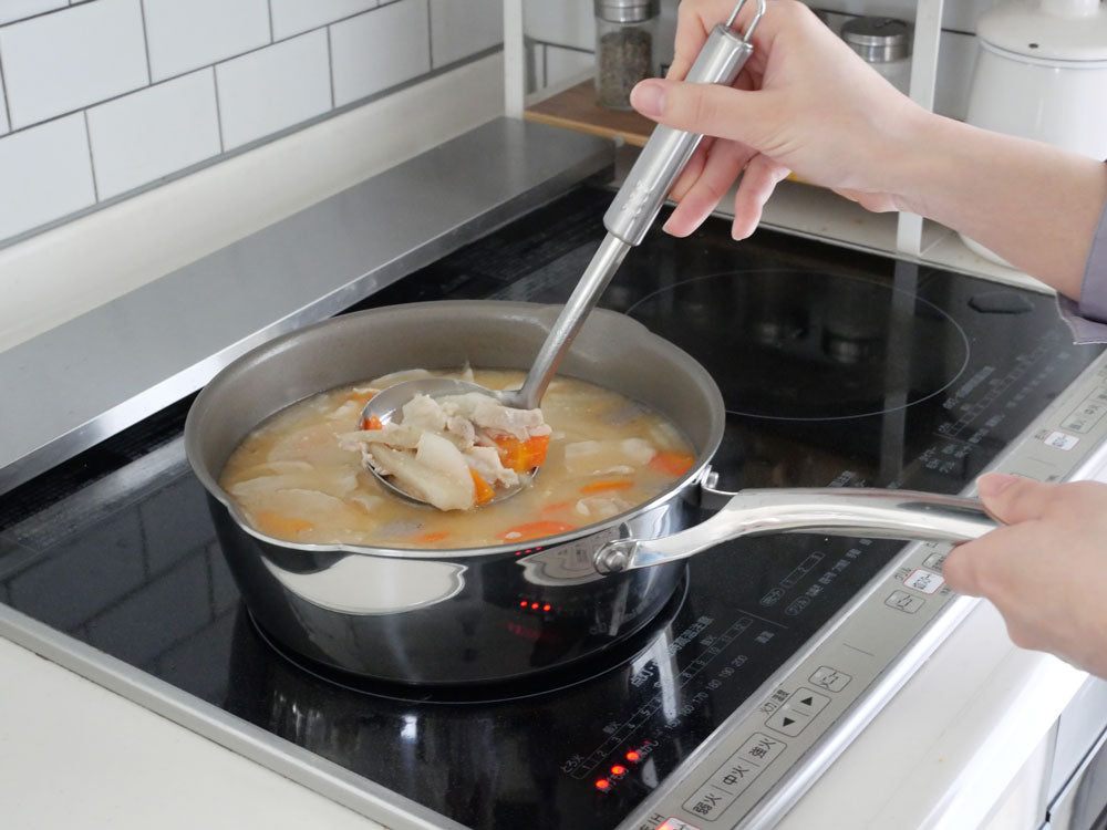 《ノベルティ付》【CORELLE/コレール】multi pan ガラス蓋付 / 22cm（キッチンツール2点セット）