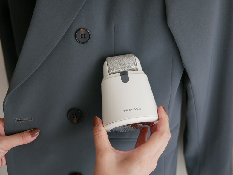 recolte製2WAY電動服クリーナー