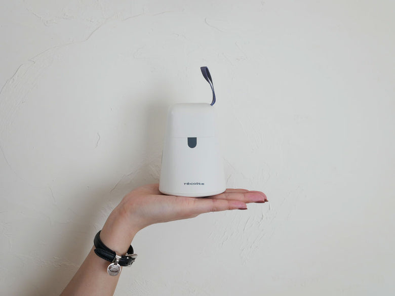 recolteケダマトリ、衣類用2WAY電動クリーナー