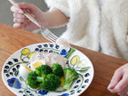 クリームホワイトのエッグ＆ボイルクッカーと食器セット